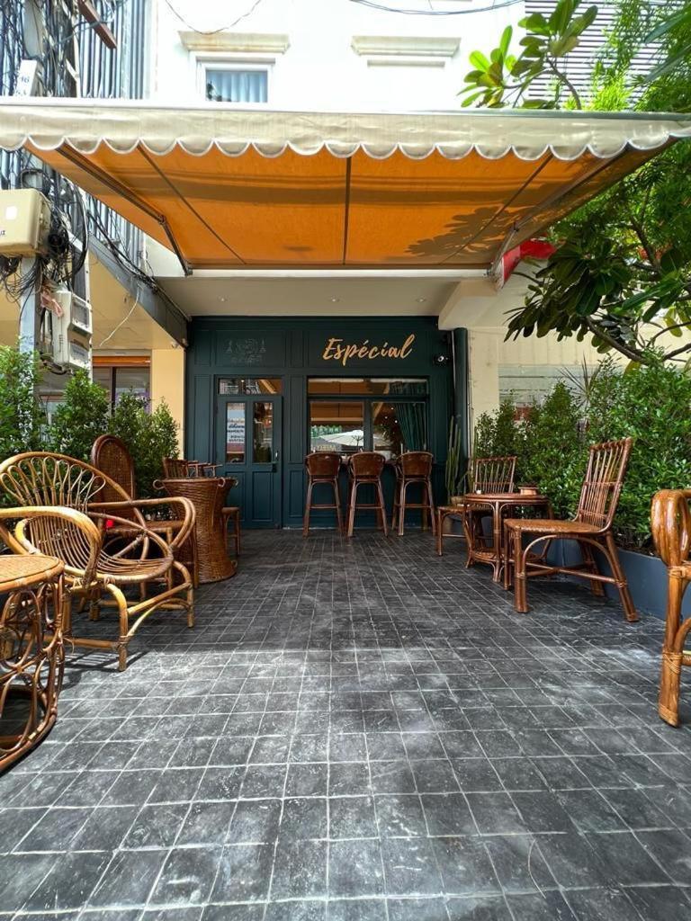 Petit Espace Boutique Hostel Vientiane Exterior photo