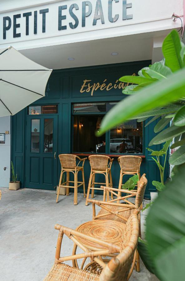 Petit Espace Boutique Hostel Vientiane Exterior photo
