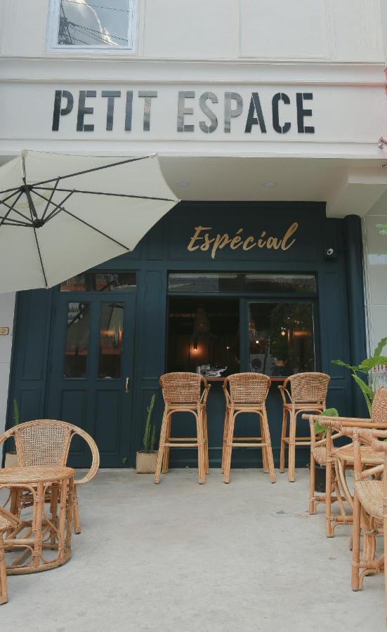 Petit Espace Boutique Hostel Vientiane Exterior photo